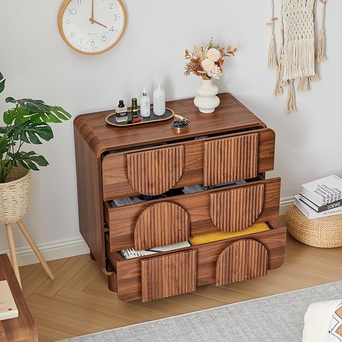 Janmer Home 3 Drawer Dresser, Modern Fluted Wood Chest of Drawers, 31.5" Wide Walnut Nightstand with Anti-Tip Device, Curved Storage Cabinet for Bedroom, Living Room, Entryway
