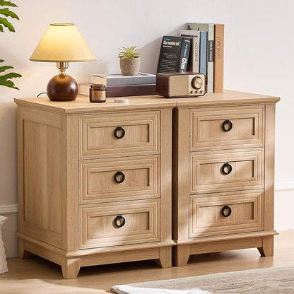 Joaxswe 18" Farmhouse Night Stand with 3 Drawers, Wood End Table for Bedroom, Natural Wood Nightstand, Bed Side Table with Metal Handle, Bedside Cabinet for Bedroom Living Room
