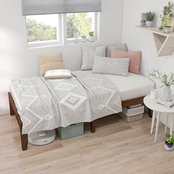 Giantex 14 Inch Twin Wood Platform Bed Frame, Minimalist Style Mattress Foundation with Solid Rubber Wood, Heavy Duty Slat Support, Without Headboard, Easy Assembly, No Box Spring Needed,Walnut