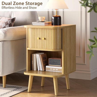 Decofy Fluted Nightstand, Mid Century Modern Bedside Table with Charging Station, Walnut End Tables with Sliding Tambour Doors, Storage Cabinet and Open Shelf for Bedroom, Oak