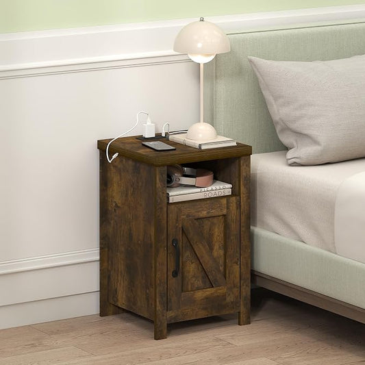 Furinno Farmhouse Night Stand with Charging Station, Bedside Table, Side Table, End Table with Door, USB Ports and Outlets, for Bedroom, Closet, Dorm, Amber Oak