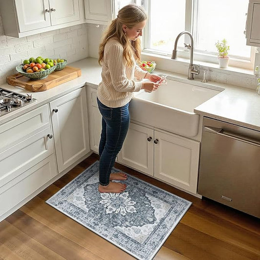 RELEANY Area Rugs Small 2'x3' Washable Non-Slip, Floral Vintage Distress Medallion Carpet for Kitchen Entryway Bathroom, Light Gray Grey White