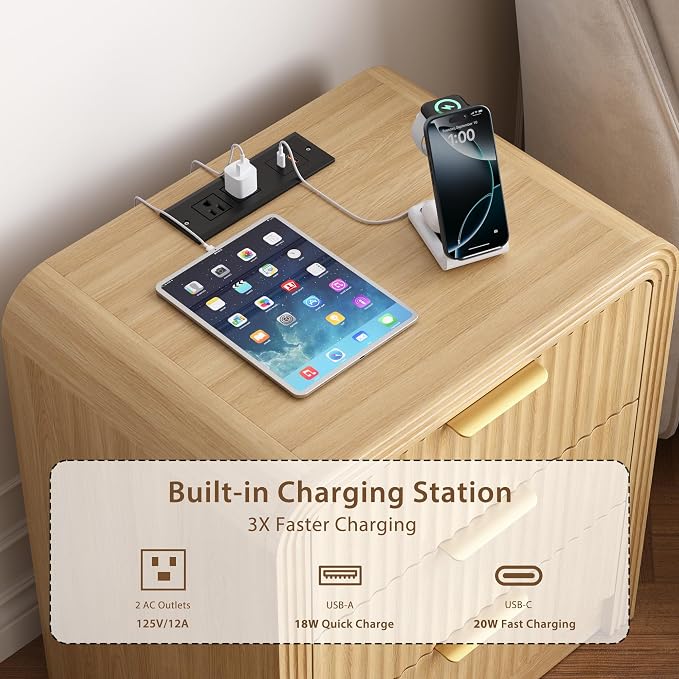 Decofy Fluted Nightstand with Charging Station, Modern Bedroom Side Table with Gold Handles, Curved Profile Design, End Table Wood Organizer for Bedroom, 19.7" & 3 Drawers (1 Pack, Natural Oak)