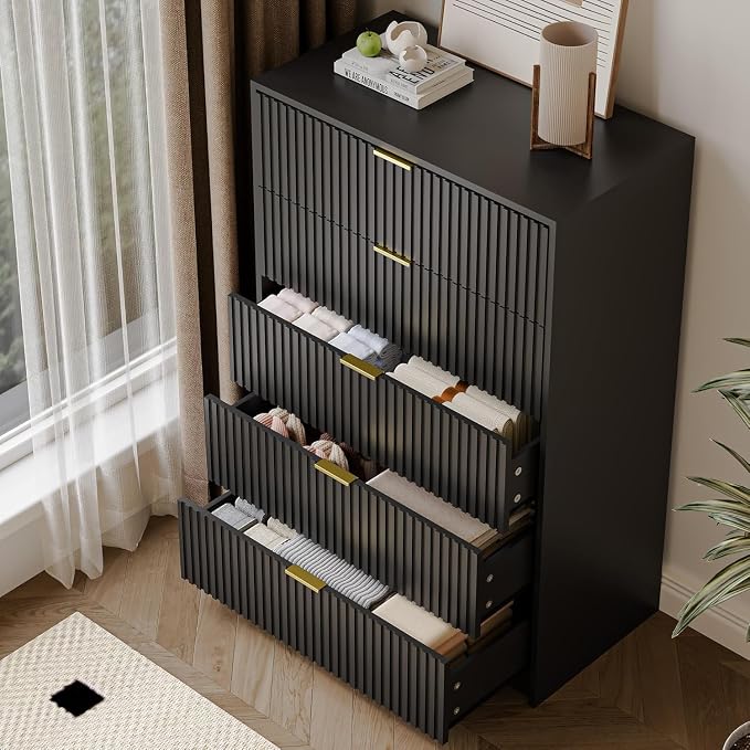 MAISONARIA 3-Piece Dresser Bedroom Set, 5 Drawer Dresser & 3 Drawer Nightstands with Gold Handles, Fluted Wood Chest of Drawers for Bedroom, Living Room, Entryway, Black