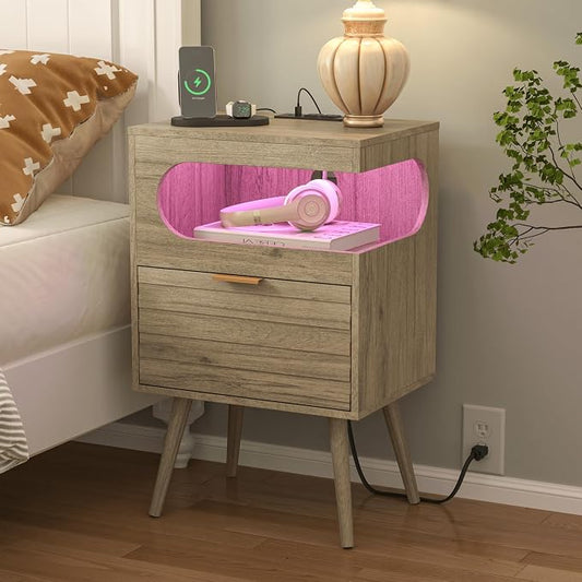Veegle Nightstand,Modern Bedside Table with Storage Drawer and Open Wood Shelf, Accent Night Stand with Solid Wood Legs for Living Room, Bedroom and Small Spaces,Easy Assembly (Grey Oak-1)