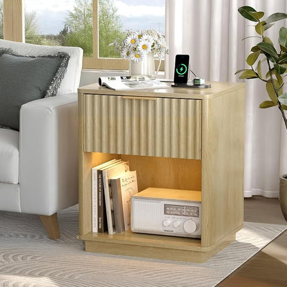 VINGLI 19"W Nightstands Set of 2 with Charging Station, LED Nightstand Fluted with Rounded Edge, Mid Century Modern Nightstand for Bedroom, Fluted Bed Side Table, Oak Night Stand, 18.9"W*15"D*22.4"H