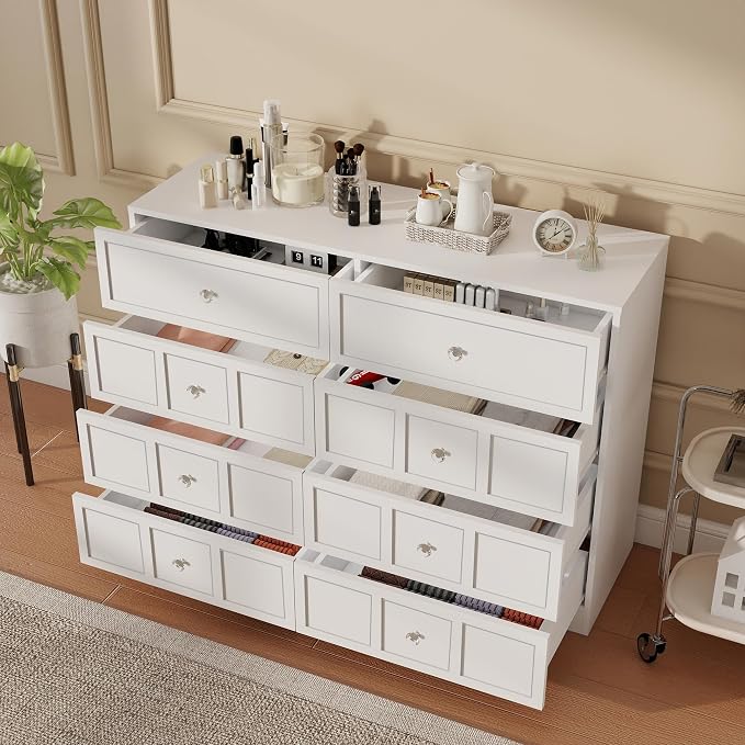 8 Drawer Dresser for Bedroom: 47" White Wide Tall Dressers for Bedroom, Modern Fluted Dresser with Deep Drawers, Wooden Chest of Drawers for Living Room