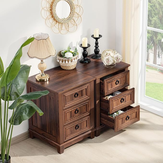 Joaxswe 18" Farmhouse Night Stand with 3 Drawers, Wood End Table Dresser for Bedroom, Retro Nightstand, Bed Side Table with Metal Handle, Bedside Cabinet for Bedroom Living Room, Closet