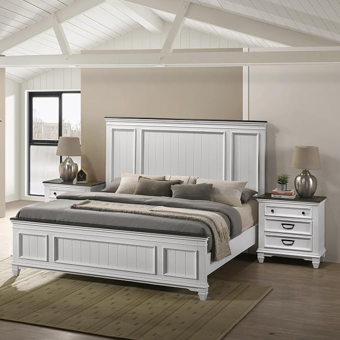 Roundhill Furniture Clelane 3-Piece Wood Bedroom Set, Bed and 2 Nightstands, Weathered White, King