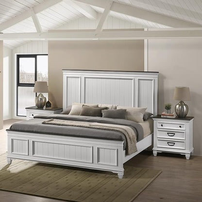 Roundhill Furniture Clelane 3-Piece Wood Bedroom Set, Bed and 2 Nightstands, Weathered White, King
