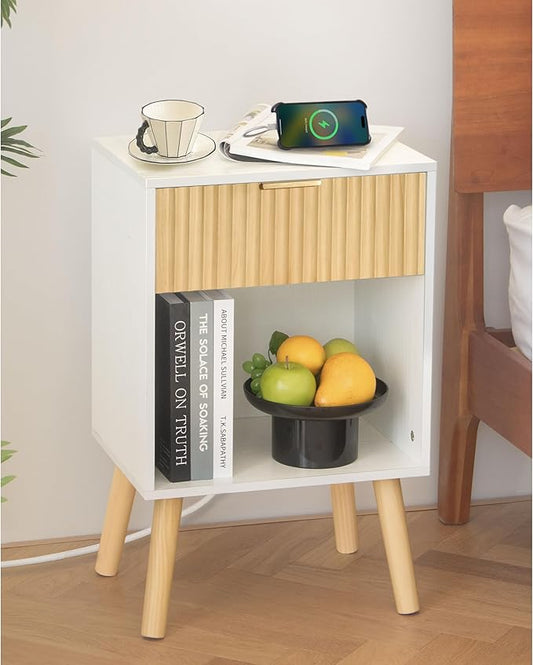 Fultyle Night Stand with Charger Station, Modern Wood Nightstand with Drawer and Outlet, Fluted Bedside Table End Table with Solid Wood Legs for Bedroom, Living Room, Office (White Oak)