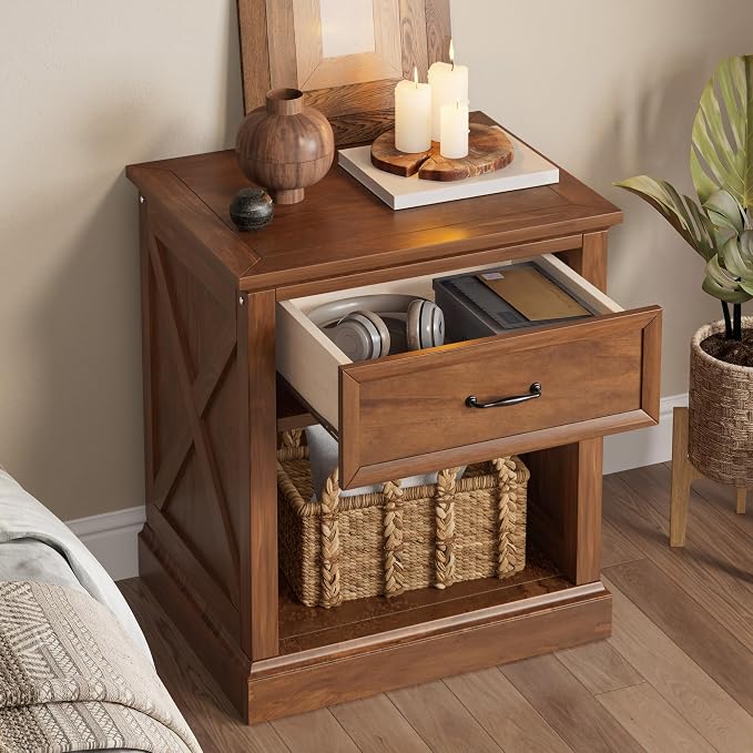 Harper & Bright Designs 4 Piece Bedroom Set, Farmhouse Queen Size Bedroom Furniture Sets with Wooden Platform Bed Frame, Bedroom Furniture Sets with 2 Storage Nightstands and Dresser, Walnut