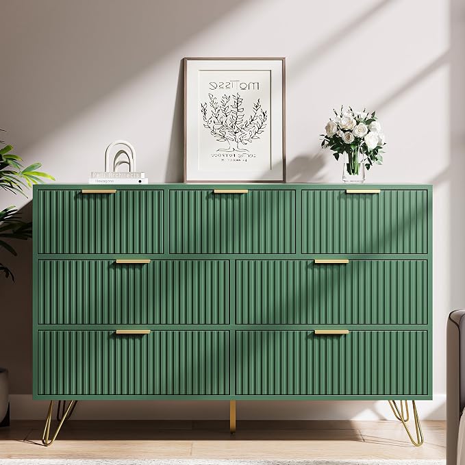 MAISONARIA Green Dresser for Bedroom, 7 Drawer Dresser with Gold Pulls, Wide Chest of Drawers for Bedroom, Entryway, 47.2" L x 15.7" D x 31.4" H