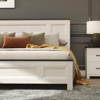 Roundhill Furniture Realynn 3-Piece Wood Bedroom Set, King Size Panel Bed with 2 Nightstands, Off-White Finish
