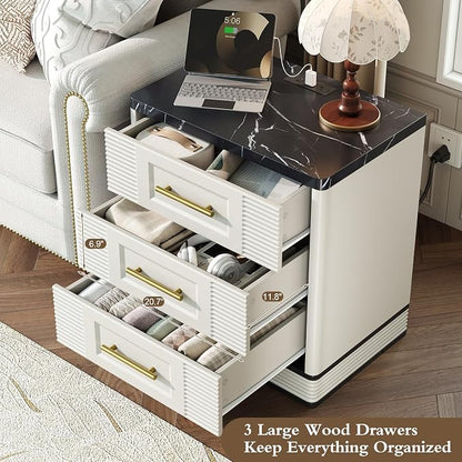 RECHHX 3 Drawer Dresser for Bedroom, 25.6" Tall Nightstand with Charging Station, Farmhouse 23.6" Wide End Table, Thermoformed Curved Small Chest of Drawers for Bedroom, Living Room, White