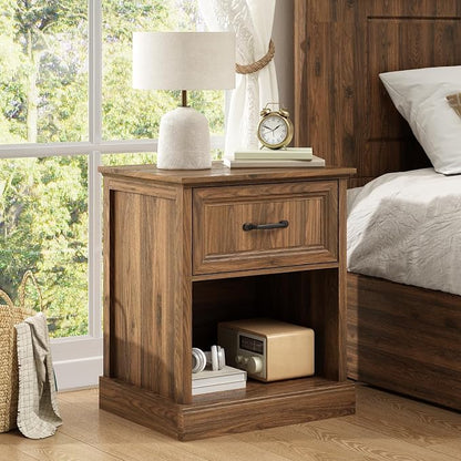 CARPETNAL Farmhouse Dresser and Nightstand Sets for Bedroom, 3 Pcs Bedroom Set, 7 Drawer Dresser & Nightstand Set of 2, Modern Wood Chest of Drawers for Bedroom, Living Room, Entryway, Brown