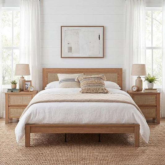 XIAO WEI 3-Piece Boho Bedroom Furniture Set, King Wood Bed Frame with Tall Rattan Headboard, Night Stand Set of 2 with Charging Station, Boho Modern Bedroom Furniture Set