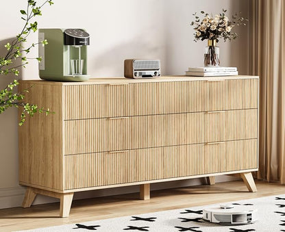 Fluted Dresser with 6 Drawers, 53.43 Inch Wood Double Dresser with Metal Handles Curved Design Wide Storage Organizer Cabinet Modern Chest Dressers for Bedroom Living Room Hallway(Oak)