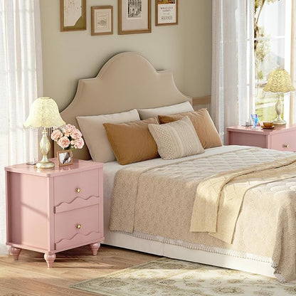 Cyclysio Pink Nightstand with Charging Station Set of 2, Scalloped Bedside Table with 2 Smooth Drawers, Modern End Table with Solid Wood Legs for Bedroom and Small Spaces