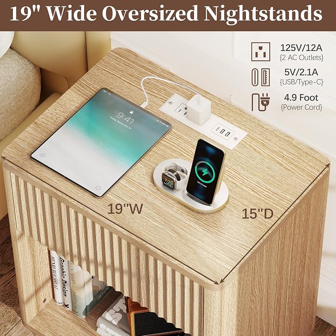 Baoz Oak Fluted Nightstand with Charging Station & 1 Drawers for Bedroom | 19" Wide Mid Century Modern Bedside Table Natural Wood Curved Profile Design Night Stand Metal Handle