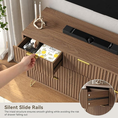 Fluted 7 Drawers Dresser for Bedroom, Wood Dressers with Scratch-Proof Golden Handles, Natural Curved Profile, Modern Chest for Living Room, Hallway, Entryway, Natural Oak