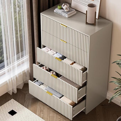 MAISONARIA 3-Piece Dresser Bedroom Set, 5 Drawer Dresser & 2 Drawer Nightstands with Gold Handles, Fluted Wood Chest of Drawers for Bedroom, Living Room, Entryway, Beige