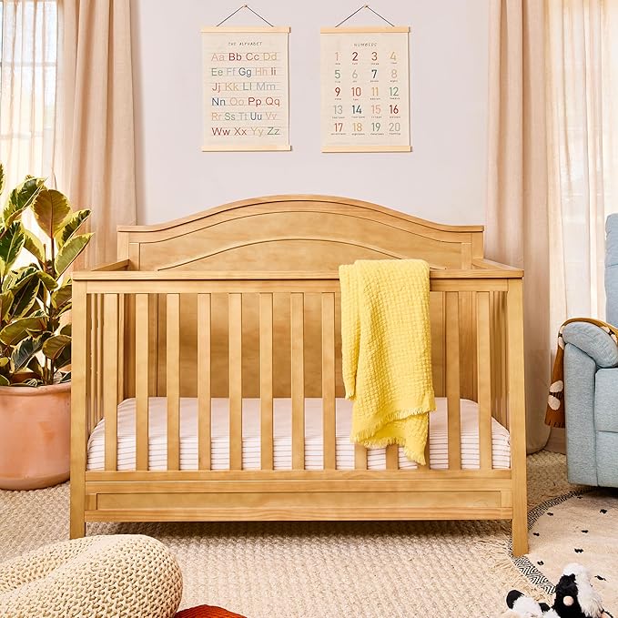 Davinci Charlie 4-in-1 Convertible Crib, GREENGUARD Certified, Honey | Converts to Toddler Bed, Daybed, Full-Size Bed, 4 Adjustable Mattress Heights, Conversion Kits Sold Separately, Easy Assembly