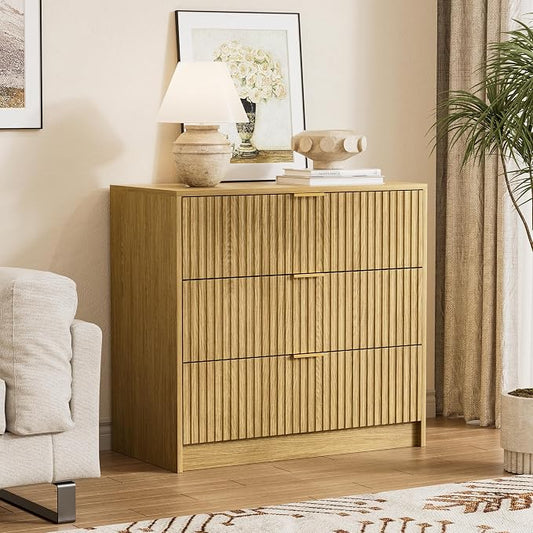 Furniway Mid Century Modern Dresser for Bedroom, 3 Drawer Wood Dresser with Fluted Front and Gold Handles, Chest of Drawers for Living Room, Hallway, Closet, Natural Oak
