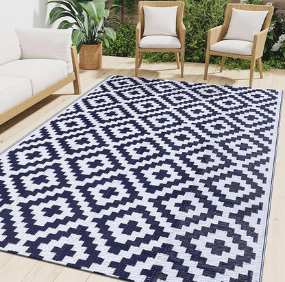 Smiry Waterproof Outdoor Rug 6x9 ft, Reversible Plastic Straw Patio Camping Rugs, Outdoor Indoor RV Mat Carpet for Patio, Outside Entry, Backyard, Deck, Bench, Picnic, Camper, White & Navy