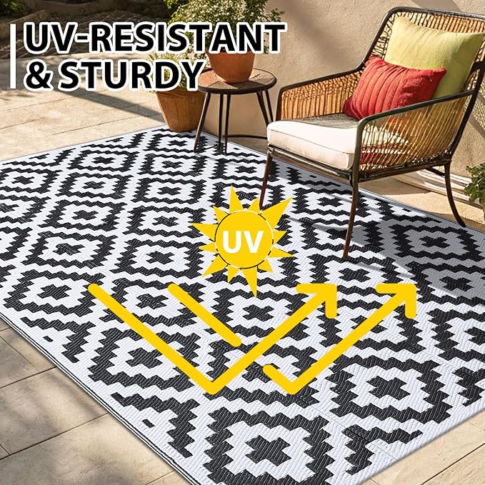 Smiry Waterproof Outdoor Rug 5x8 ft, Reversible Plastic Straw Patio Camping Rugs, Outdoor Indoor RV Mat Carpet for Patio, Outside Entry, Backyard, Deck, Bench, Picnic, Camper, Black & White