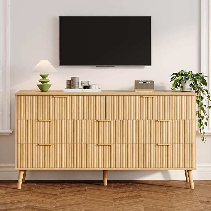 Fluted Dresser for Bedroom with 8 Drawers, Wooden Dresser with Metal Handle, Modern Storage Organizer for Bedroom, Wood Closet for Hallway, Living Room, Natural Oak BDR104Y