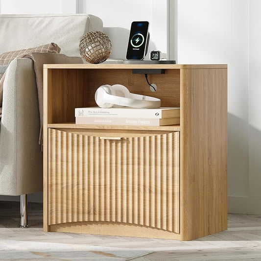 Night Stand with Charging Station, Modern Bedside Table with Drawer & Open Shelf Storage, Small Space Sidetable for Bedroom, Natural Oak