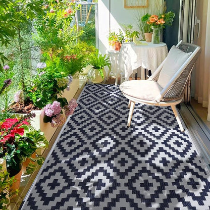 SAND MINE Reversible Mats, Plastic Straw Rug, Modern Area Rug, Large Floor Mat and Rug for Outdoors, RV, Patio, Backyard, Deck, Picnic, Beach, Trailer, Camping, Dark Blue & White, 6' x 9'