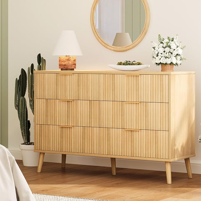 Fluted 6 Drawers Dresser for Bedroom, Wooden Wide Chest of Drawers with Metal Handle, Dresser TV Stand, Closet Storage Organizer for Entryway, Living Room, Hallway (Natural)