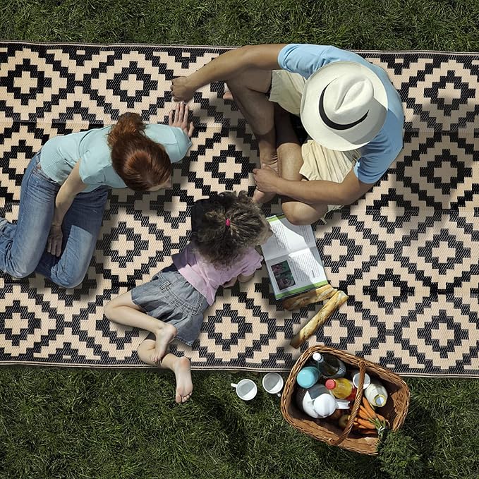 SAND MINE Waterproof Outdoor Rug 5x8 ft, Plastic Reversible Rug, Modern Area Rug, Large Floor Mat for Outdoors, RV, Patio, Backyard, Deck, Picnic, Beach, Camping, Black & Beige