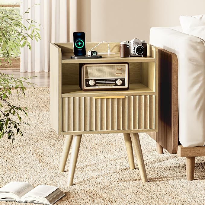 Huuger Nightstand with Charging Station, USB-C Port, Fluted Night Stand Set of 2, Bed Side Table with Drawer, Solid Wood Feet, Open Storage, End Table with Raised Edge, for Bedroom, Natural
