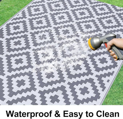 Smiry Waterproof Outdoor Rug 6x9 ft, Reversible Plastic Straw Patio Camping Rugs, Outdoor Indoor RV Mat Carpet for Patio, Outside Entry, Backyard, Deck, Bench, Picnic, Camper, White & Grey