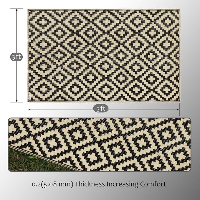SAND MINE Reversible Mats, Plastic Straw Rug, Modern Area Rug, Large Floor Mat and Rug for Outdoors, RV, Patio, Backyard, Deck, Picnic, Beach, Trailer, Camping (3' x 5', Black & Beige Lattice)