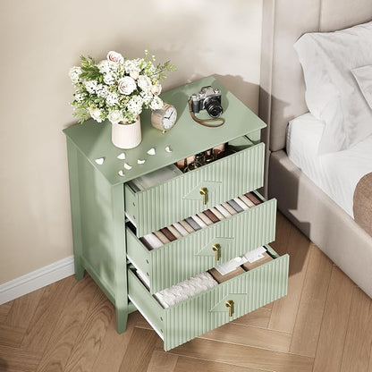 GarveeHome Fluted Dresser for Bedroom, 27.5" Wide 3-Drawer Wood Dresser, Modern Chest of Drawers, Storage Organizer Cabinet for Living Room, Hallway, Entryway, Green