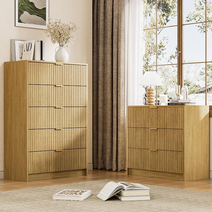 Furniway Mid Century Modern Dresser for Bedroom, 3 Drawer Wood Dresser with Fluted Front and Gold Handles, Chest of Drawers for Living Room, Hallway, Closet, Natural Oak